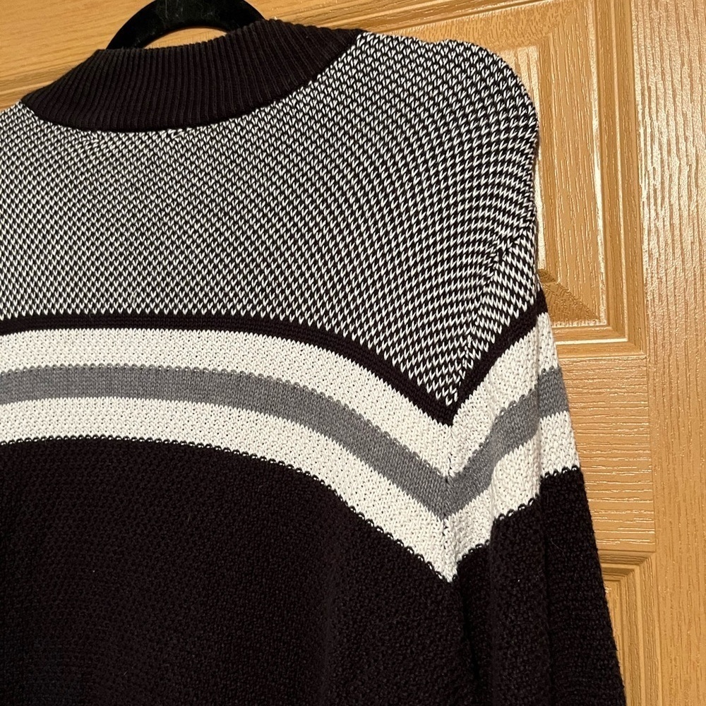 CJ Banks Black and White Zip Up Sweater - Picture 3 of 8